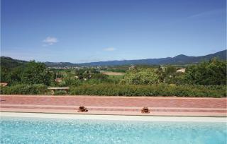 Beautiful Home In Pierrerue - Pierrerue - 1