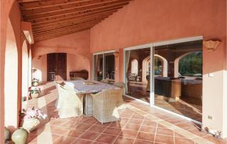 Beautiful Home In Pierrerue - Pierrerue - 5