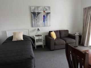 Matador Motel - Carterton - 1