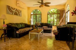 A Haven of Tranquility in the Mountains in Altos del Maria Panama - El Picacho - 4