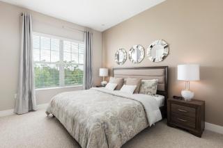 4 BR 4 BA Deluxe Villa Full Kitchen 5min to Disneyworld - Orlando - 0