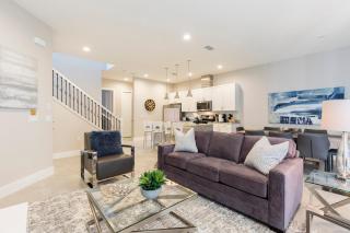 5 BR 6 BA Deluxe Villa 5 min to Disneyworld BBQ Grill - Orlando - 8