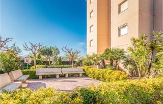 Awesome Apartment In Blanes - Blanes - 1