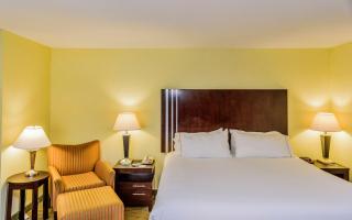 Holiday Inn Express Hotel & Suites Hamburg by IHG - 1