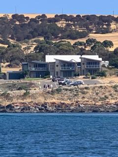 Penneshaw Oceanview Apartments - Penneshaw - 8