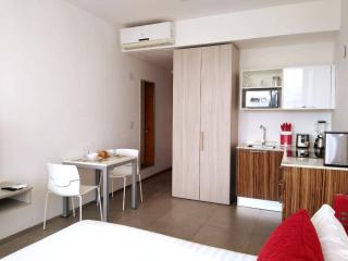 Studio close to 5th Av. w/ Amazing Roof Pool View, Gym, Spa and more! - 1