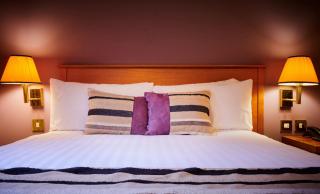 Stirling Court Hotel - 3