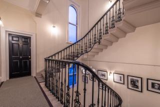 Newly Converted Apartment Rowntree House Shambles - York - 5
