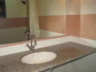 Hotel Royal Highness - Tinsukia - 9