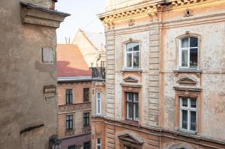 Apartments JustLvivIt at the Rynok Square - Lviv - 2