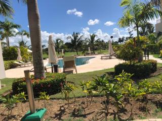 Beautiful One Bedroom unit with pool and Beach club in a Golf Project - Punta Cana - 9
