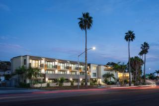 Holiday Inn Express and Suites La Jolla - Windansea Beach, and IHG Hotel - San Diego - 0
