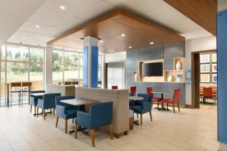 Holiday Inn Express & Suites Salisbury by IHG - Salisbury - 5
