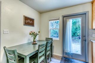 The Beverly Home - Bandon - 6