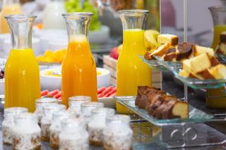 Howard Johnson by Wyndham Lima Miraflores Art House - 1