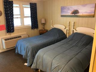 West Winds Motel & Cottages - Clayton - 1