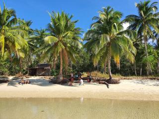 D' Angels Inn, Port Barton - 2