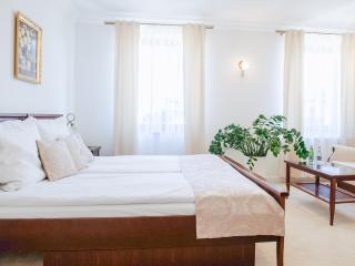 Hotel Koloseum - 3