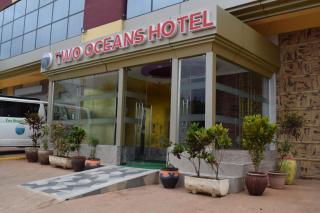Two Oceans Hotel Voi - 8