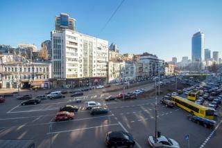 Modern Apartments on Baseina near Arena City - Kiev - 4