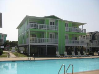 Beauty & The Beach-8B - Holden Beach - 0