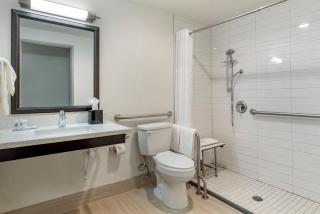 Comfort Inn & Suites Tigard near Washington Square - Tigard - 7