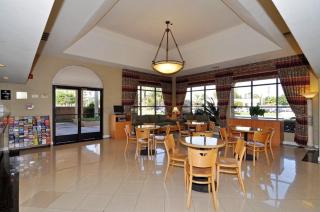 Best Western Norwalk Inn - 4