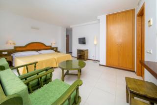 Apartamentos Bon Lloc - Santa Eularia des Riu - 5