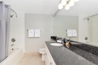Dharma Home Suites Coral Gables at Gables Grand Plaza - 7