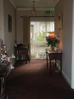 Hillside House - 6
