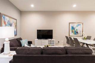 4 BR 4 BA Villa Hidden Gem 5 Min to Disney 1804ft² - Orlando - 4