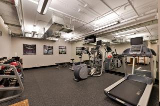 Holiday Inn Express & Suites San Diego - Mission Valley by IHG - San Diego - 4