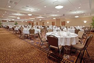 Holiday Inn Purdue - Fort Wayne by IHG - 3
