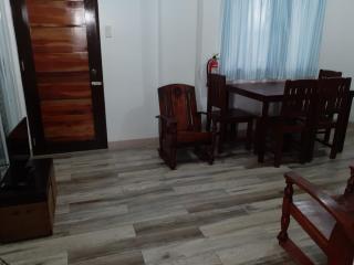 Sienna's Flat and Transient House - Laoag - 3