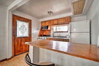 Waterfront Lake Erie Vacation Rental on the Strip! - Geneva-on-the-Lake - 4