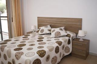 AT125 Els Pins, comunidad con piscina en 1ra línea de la playa - 4