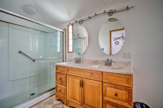Lakefront Geneva Vacation Rental - Walk to Strip! - 2