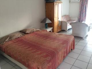 Studio 93 Mont Vernon Orient Beach - 5