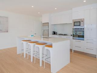 Coastal Pearl - Matarangi Holiday Home - 4