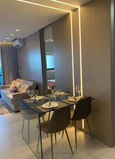 LUXO 1406 - Quarto e Sala com Varanda Frente Mar Ponta Verde - Maceió - 2