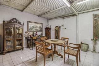 RedDoorz Hostel near Adisucipto Airport Yogyakarta - Yogyakarta - 4