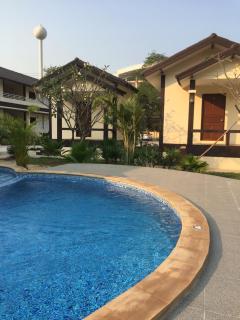 SUNRAY Guesthouse สุนันท์บ้านพักริมคลอง - 1