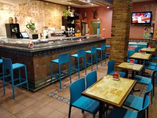 Hostal Restaurante El Surtidor - Caspe - 1