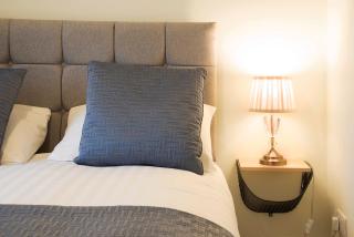 Blue Door Apartments - Newcastle - 3