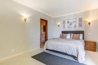 2 Bedroom Apartment with Pool in Vila Marachique, Alvor - Alvor - 2