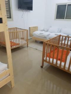 Yael Ashalim Solar Home - 4