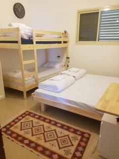 Yael Ashalim Solar Home - 5