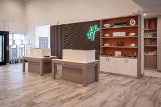 Holiday Inn Pensacola - University Area by IHG - Pensacola - 2