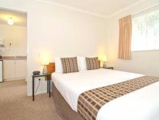 BKs Pioneer Motel - Auckland - 4