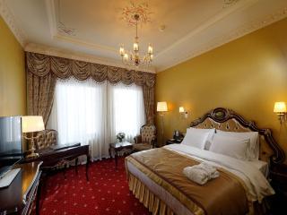 Meyra Palace - 6